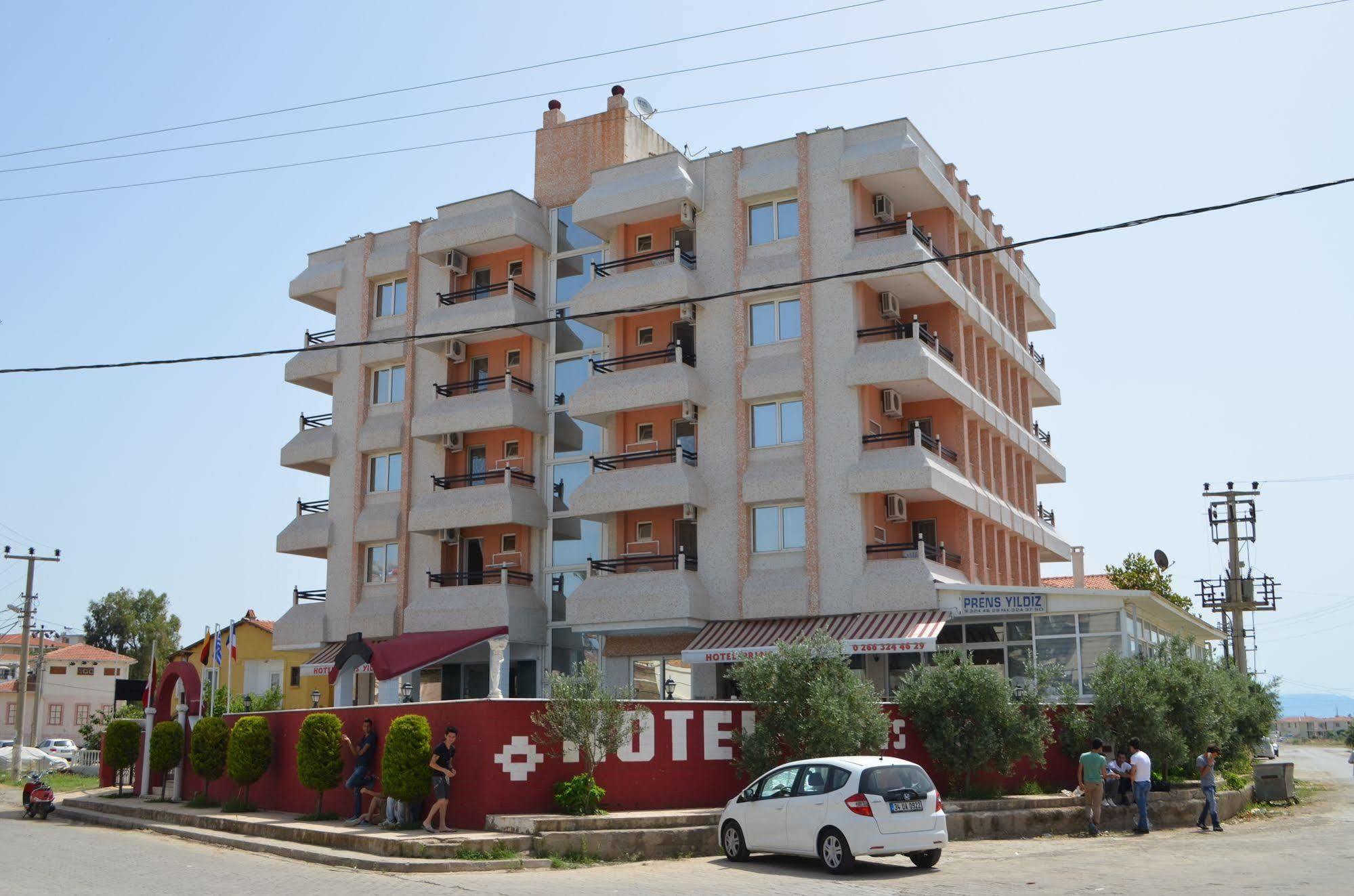 Hotel Prens Yildiz Ayvalik Exterior photo